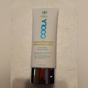 womens coola radical recovery moisturizing lotion 70%+ organic hydrating